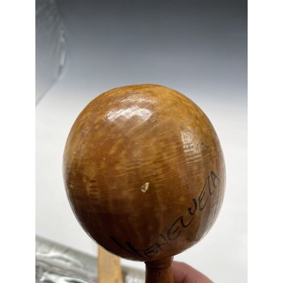 Vintage Wooden Venezuela Maraca‎ Shaker Music Instrument Glossy Finished - Picture 6 of 6